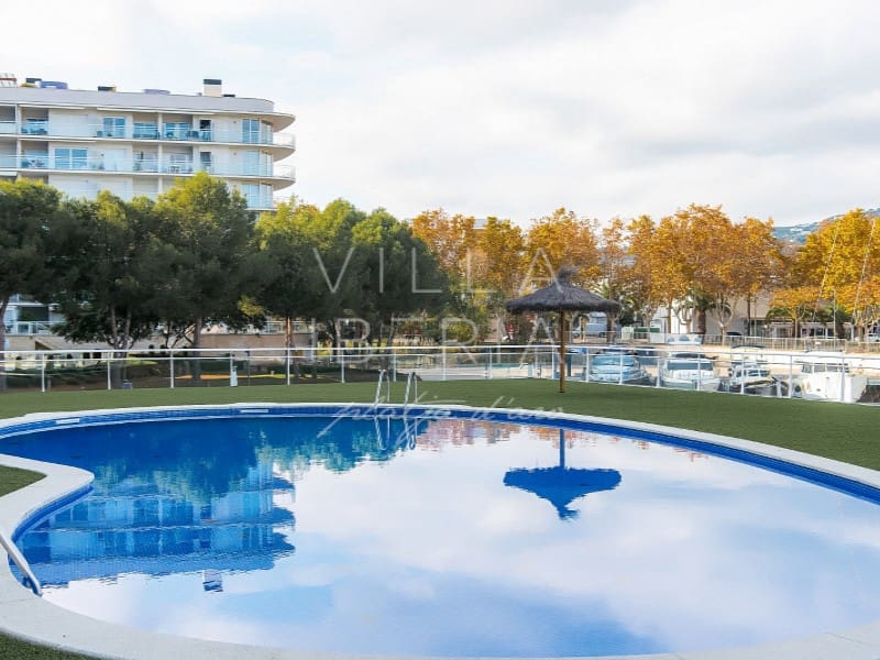 3 bedroom Apartment for sale in Platja d'Aro with garage - € 575,000 (Ref: 9465708)