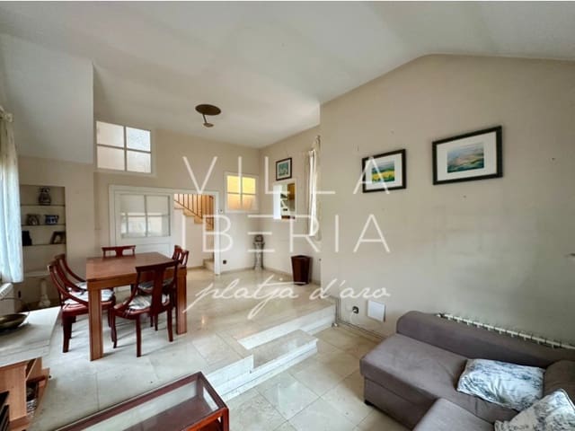 4 sypialnia Dom na sprzedaż w Platja d'Aro, Castell-Platja d'Aro z garażem - 450 000 € (Ref: 9470624)