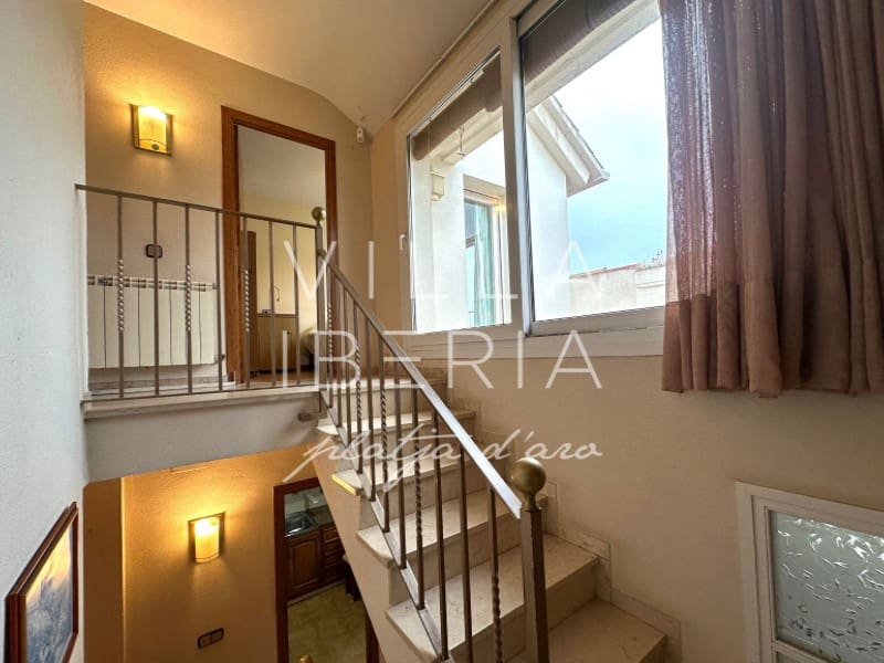 4 slaapkamer Huis te koop in Platja d'Aro met garage - € 450.000 (Ref: 9470624)