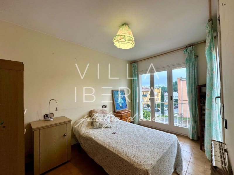 4 slaapkamer Huis te koop in Platja d'Aro met garage - € 450.000 (Ref: 9470624)