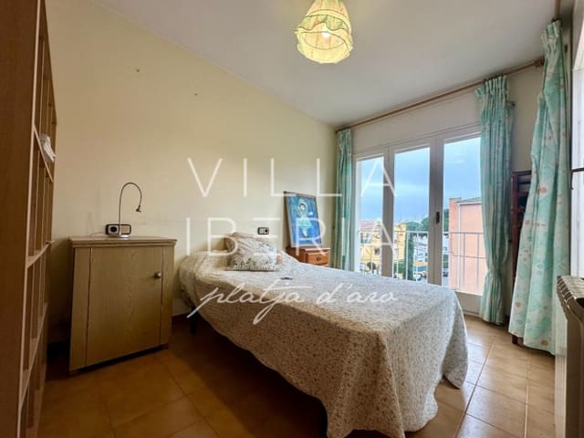 4 sypialnia Dom na sprzedaż w Platja d'Aro, Castell-Platja d'Aro z garażem - 450 000 € (Ref: 9470624)