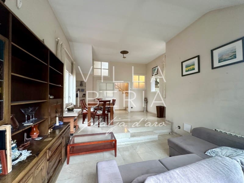 4 slaapkamer Huis te koop in Platja d'Aro met garage - € 450.000 (Ref: 9470624)