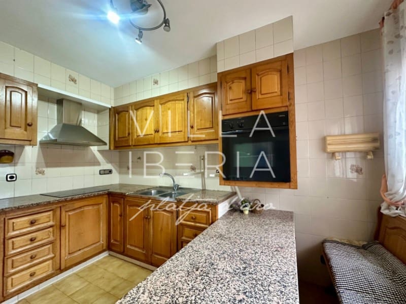 4 slaapkamer Huis te koop in Platja d'Aro met garage - € 450.000 (Ref: 9470624)