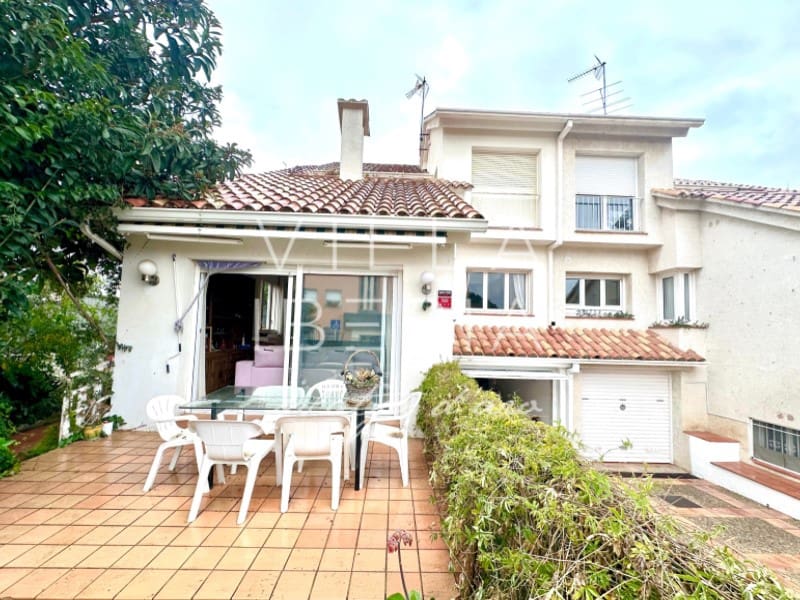 4 slaapkamer Huis te koop in Platja d'Aro met garage - € 450.000 (Ref: 9470624)