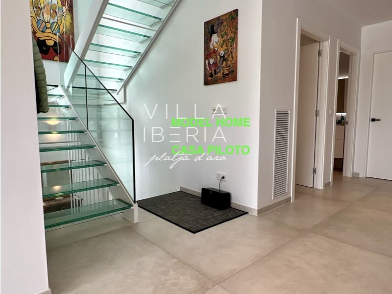 4 slaapkamer Villa te koop in Santa Cristina d'Aro met zwembad garage - € 1.850.000 (Ref: 9474361)