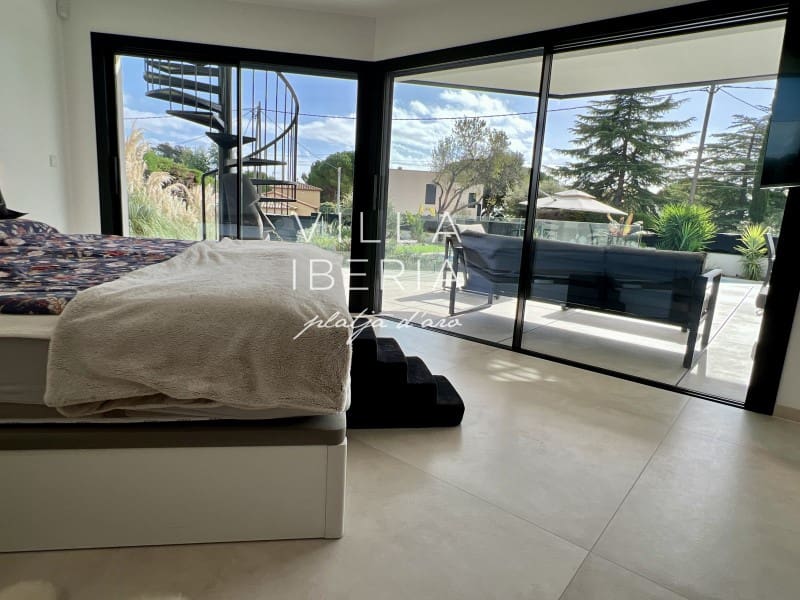 4 slaapkamer Villa te koop in Santa Cristina d'Aro met zwembad garage - € 1.850.000 (Ref: 9474361)