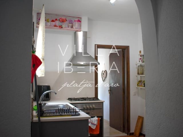 3 camera da letto Villa in vendita in Santa Cristina d'Aro con garage - 315.000 € (Rif: 9474991)