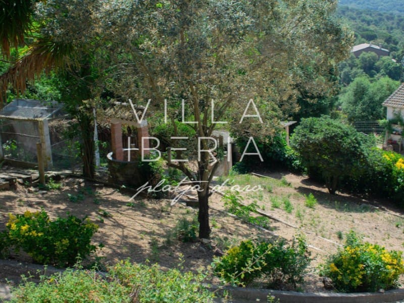 3 bedroom Villa for sale in Santa Cristina d'Aro with garage - € 315,000 (Ref: 9474991)