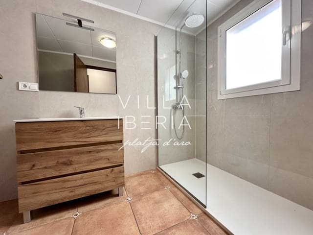 Chalet de 3 habitaciones en Calonge i Sant Antoni en venta - 425.000 € (Ref: 9511279)