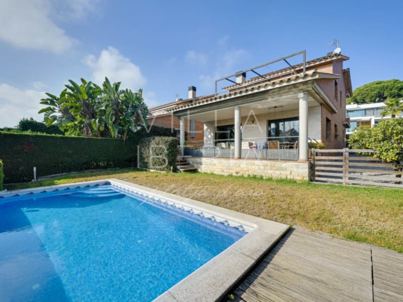 4 Zimmer Villa zu verkaufen in Calonge i Sant Antoni mit Pool Garage - 895.000 € (Ref: 9519222)