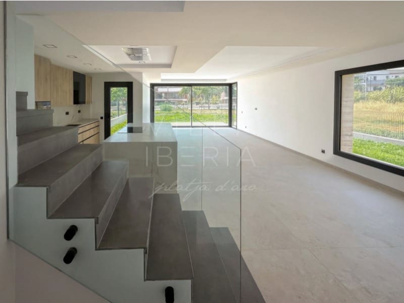 4 camera da letto Villa in vendita in S'Agaro con piscina garage - 1.350.000 € (Rif: 9528440)