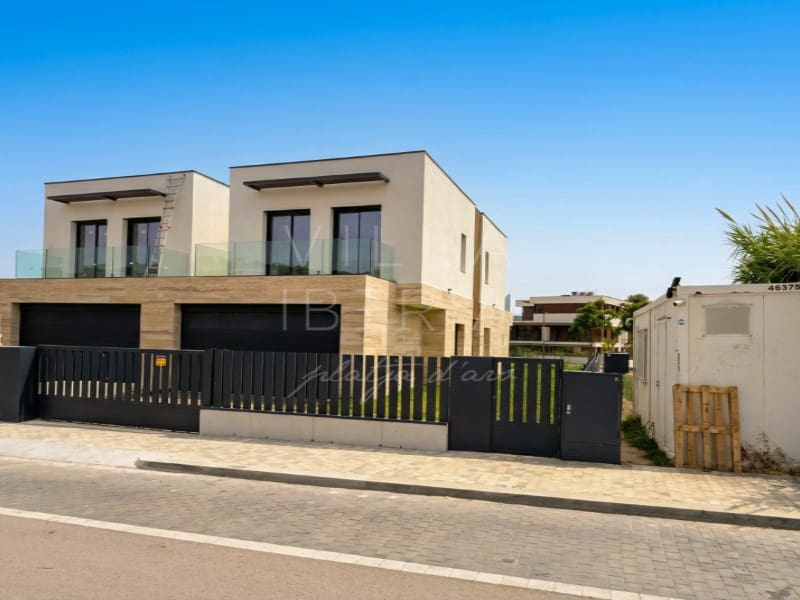 4 camera da letto Villa in vendita in S'Agaro con piscina garage - 1.350.000 € (Rif: 9528440)