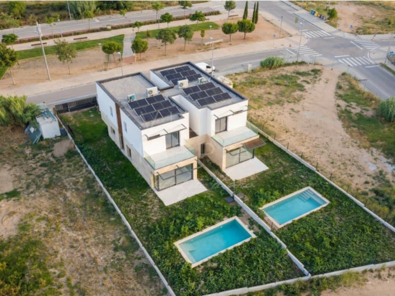 4 camera da letto Villa in vendita in S'Agaro con piscina garage - 1.350.000 € (Rif: 9528440)