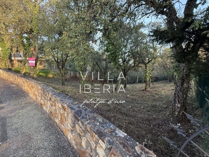 Building Plot for sale in Platja d'Aro - € 120,000 (Ref: 9530950)