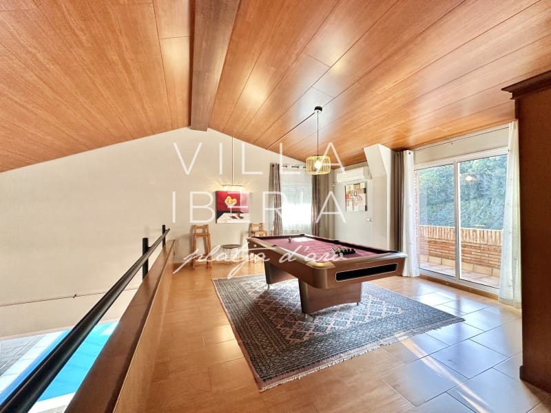 4 sovrum Villa till salu i Santa Cristina d'Aro med pool garage - 799 000 € (Ref: 9536815)