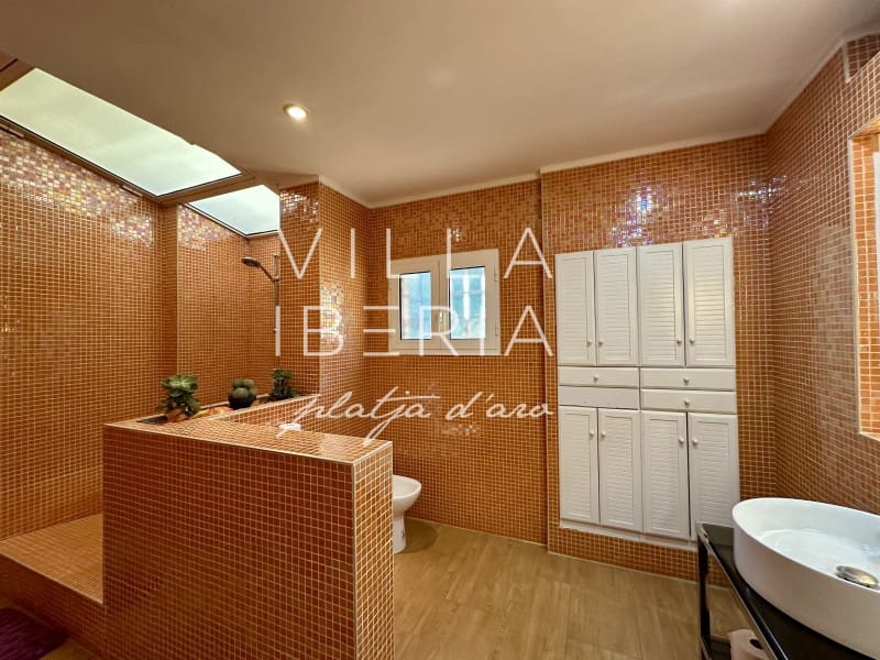 4 sovrum Villa till salu i Santa Cristina d'Aro med pool garage - 799 000 € (Ref: 9536815)