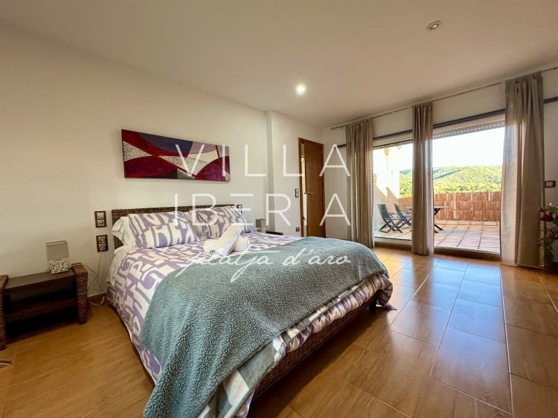 4 sovrum Villa till salu i Santa Cristina d'Aro med pool garage - 799 000 € (Ref: 9536815)