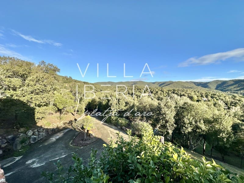 4 sovrum Villa till salu i Santa Cristina d'Aro med pool garage - 799 000 € (Ref: 9536815)
