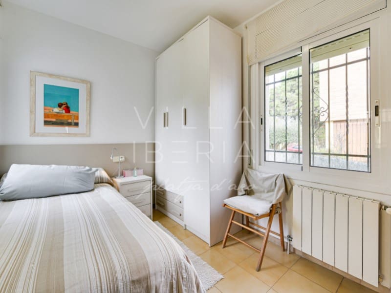 6 bedroom Villa for sale in Calonge i Sant Antoni with garage - € 495,000 (Ref: 9591574)