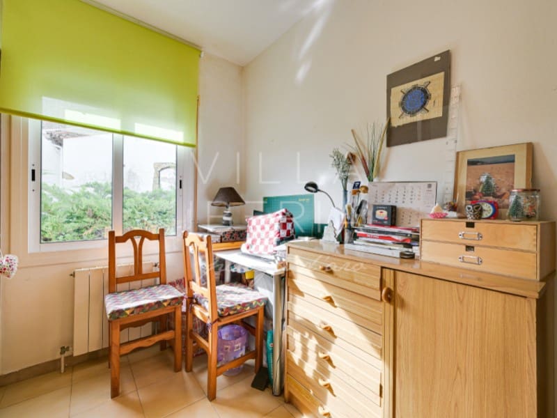 6 bedroom Villa for sale in Calonge i Sant Antoni with garage - € 495,000 (Ref: 9591574)