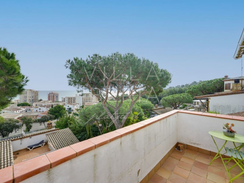 6 bedroom Villa for sale in Calonge i Sant Antoni with garage - € 495,000 (Ref: 9591574)