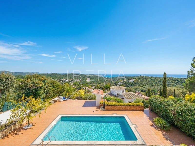 6 makuuhuone Huvila myytävänä paikassa Platja d'Aro mukana uima-altaan - 670 000 € (Ref: 9596397)