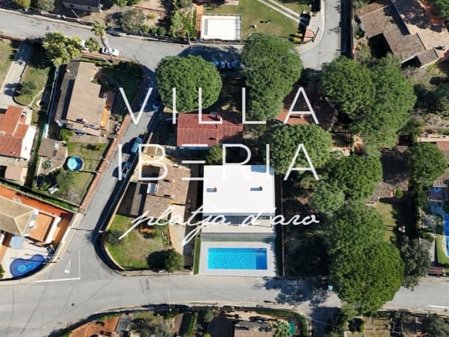 5 bedroom Villa for sale in Calonge i Sant Antoni with pool garage - € 950,000 (Ref: 9611424)