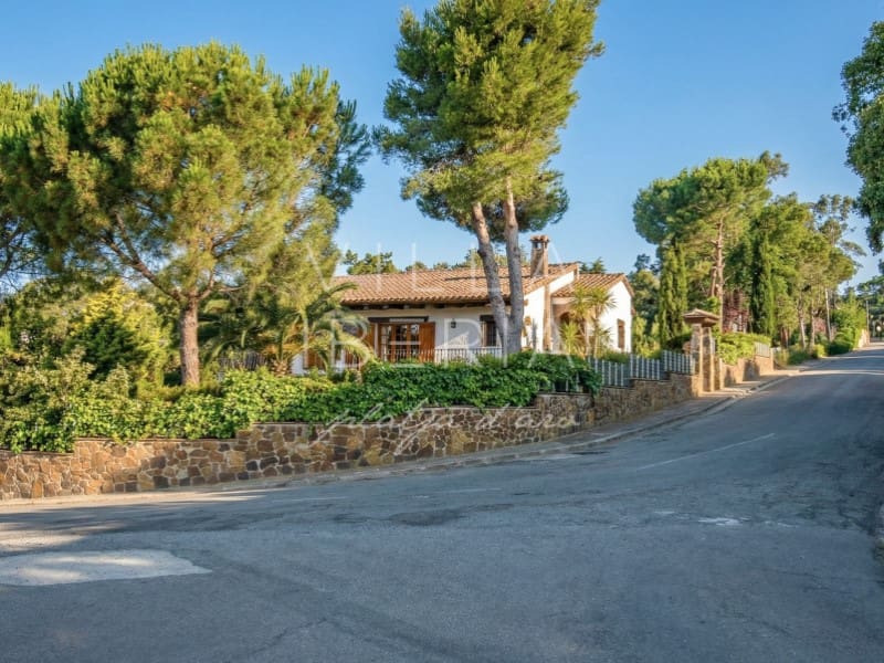 4 soverom Villa til salgs i Platja d'Aro med garasje - € 800 000 (Ref: 9627825)