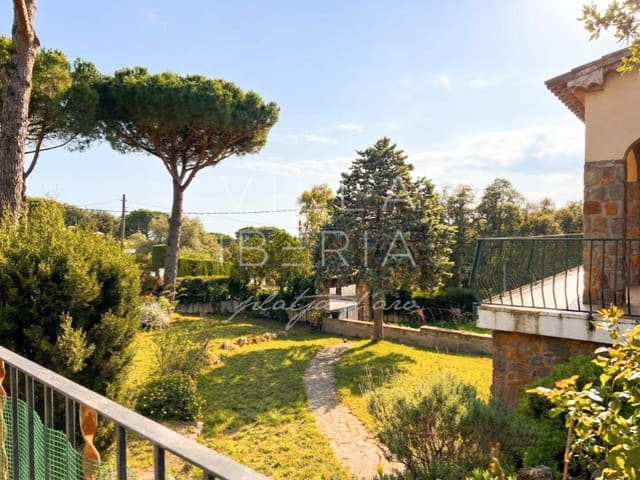 4 soverom Villa til salgs i Platja d'Aro, Castell-Platja d'Aro med garasje - € 800 000 (Ref: 9627825)