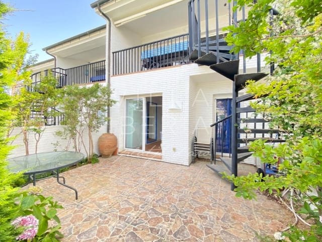 2 quarto Casa em Banda para venda em Platja d'Aro, Castell-Platja d'Aro - 825 000 € (Ref: 9644933)