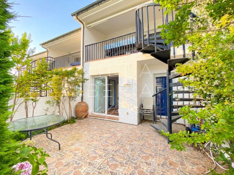 2 quarto Casa em Banda para venda em Platja d'Aro - 825 000 € (Ref: 9644933)