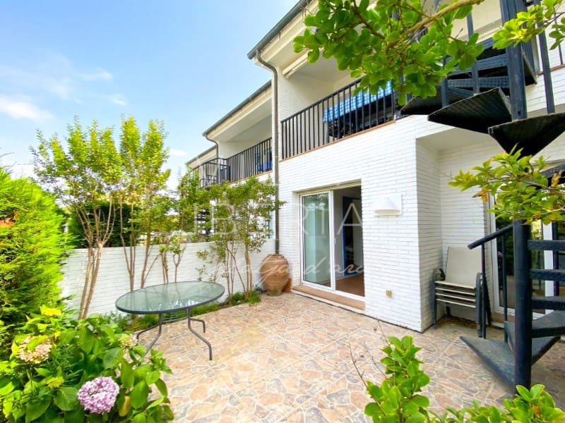 2 quarto Casa em Banda para venda em Platja d'Aro - 825 000 € (Ref: 9644933)