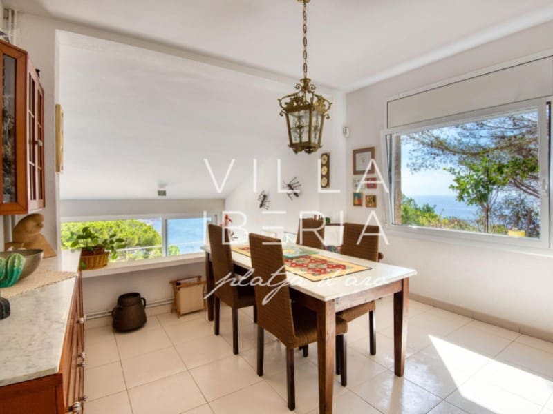 4 chambre Villa/Maison à vendre à Sant Feliu de Guixols avec piscine garage - 1 600 000 € (Ref: 9661922)