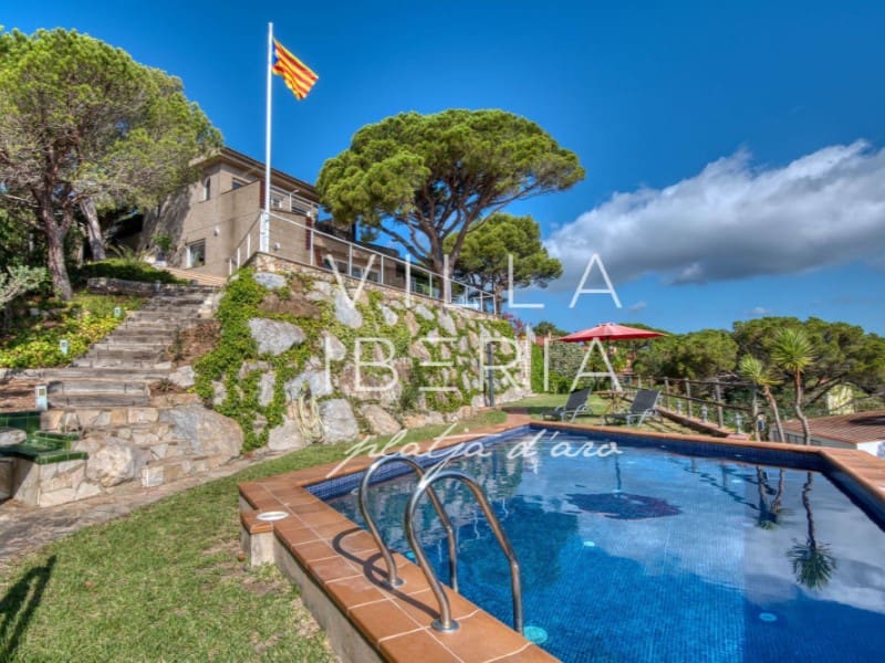 4 chambre Villa/Maison à vendre à Sant Feliu de Guixols avec piscine garage - 1 600 000 € (Ref: 9661922)