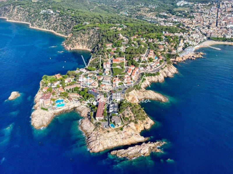 4 chambre Villa/Maison à vendre à Sant Feliu de Guixols avec piscine garage - 1 600 000 € (Ref: 9661922)