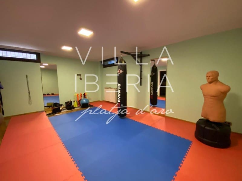 4 bedroom Villa for sale in Sant Feliu de Guixols with pool garage - € 2,000,000 (Ref: 9670528)