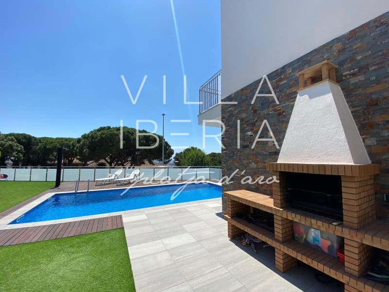 4 bedroom Villa for sale in Sant Feliu de Guixols with pool garage - € 2,000,000 (Ref: 9670528)