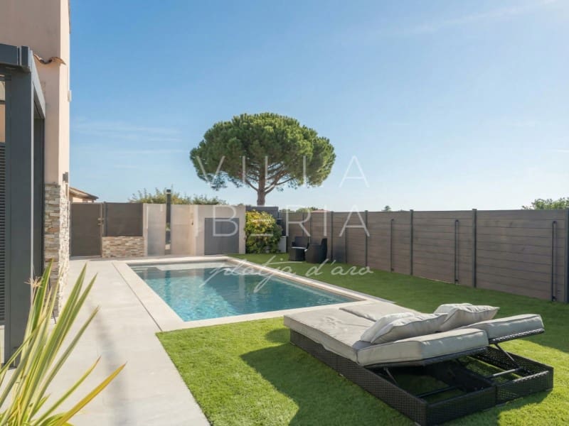 4 camera da letto Villetta Bifamiliare in vendita in Platja d'Aro con garage - 880.000 € (Rif: 9690534)