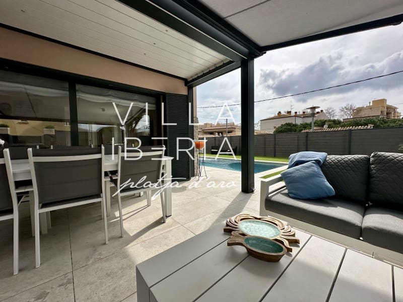 4 camera da letto Villetta Bifamiliare in vendita in Platja d'Aro con garage - 880.000 € (Rif: 9690534)