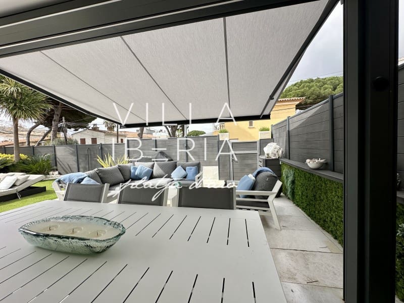 4 camera da letto Villetta Bifamiliare in vendita in Platja d'Aro con garage - 880.000 € (Rif: 9690534)