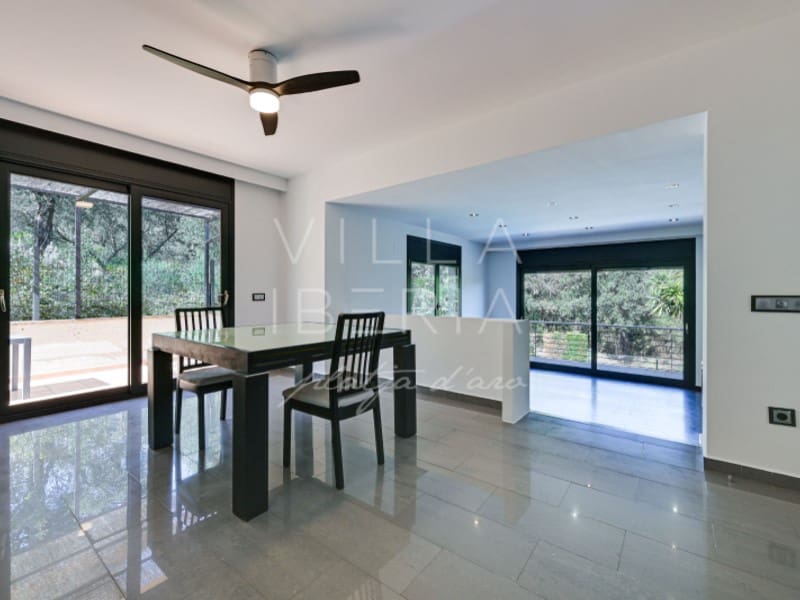 4 Zimmer Villa zu verkaufen in Platja d'Aro mit Pool Garage - 749.000 € (Ref: 9704910)