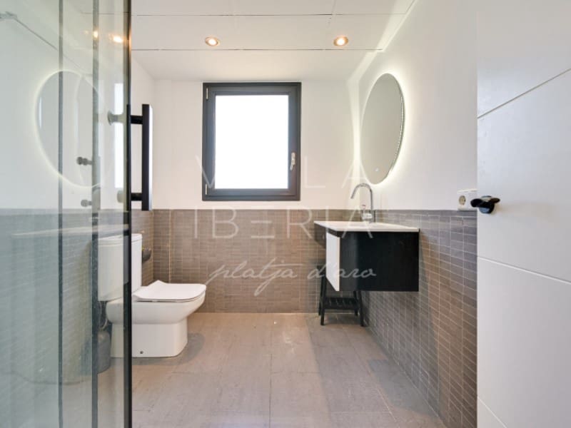 4 Zimmer Villa zu verkaufen in Platja d'Aro mit Pool Garage - 749.000 € (Ref: 9704910)