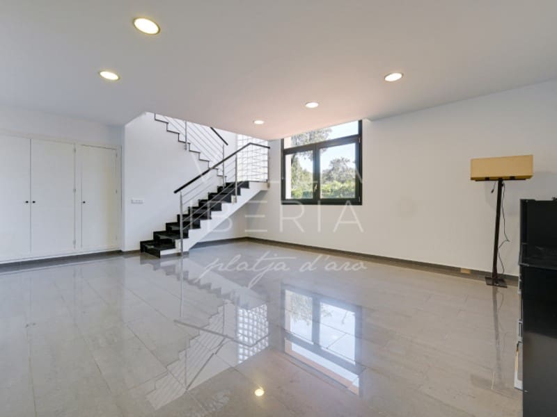 4 Zimmer Villa zu verkaufen in Platja d'Aro mit Pool Garage - 749.000 € (Ref: 9704910)