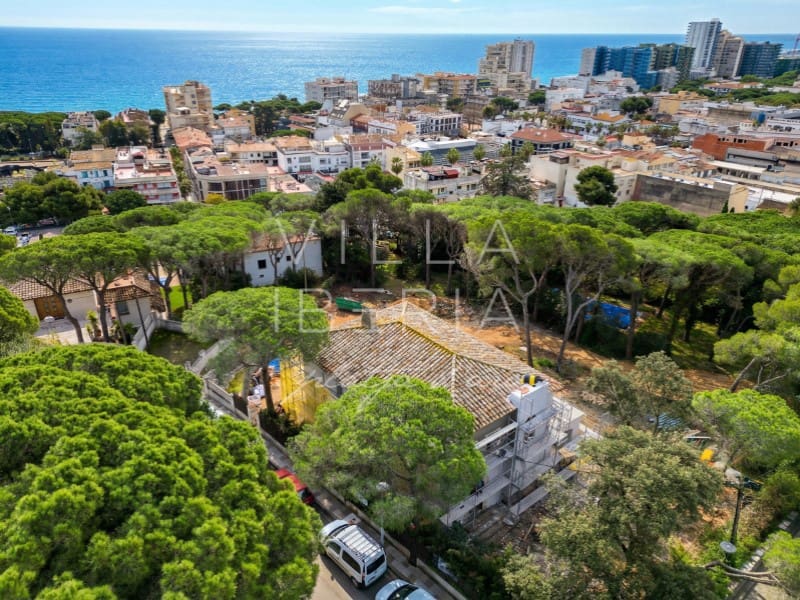 Chalet de 5 habitaciones en Platja d'Aro en venta con piscina garaje - 2.350.000 € (Ref: 9721577)