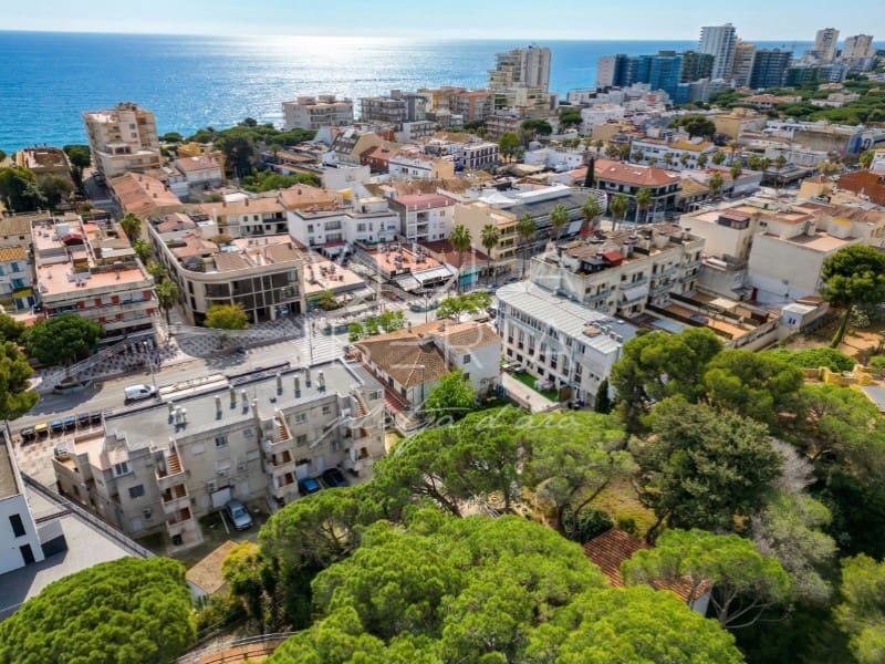 5 bedroom Villa for sale in Platja d'Aro with pool garage - € 2,350,000 (Ref: 9721577)