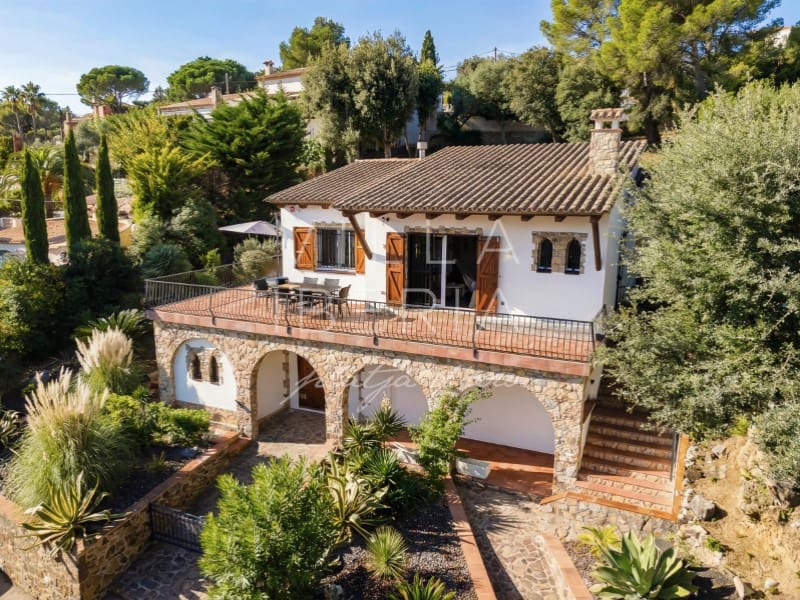 3 bedroom Villa for sale in Platja d'Aro with garage - € 585,000 (Ref: 9726582)