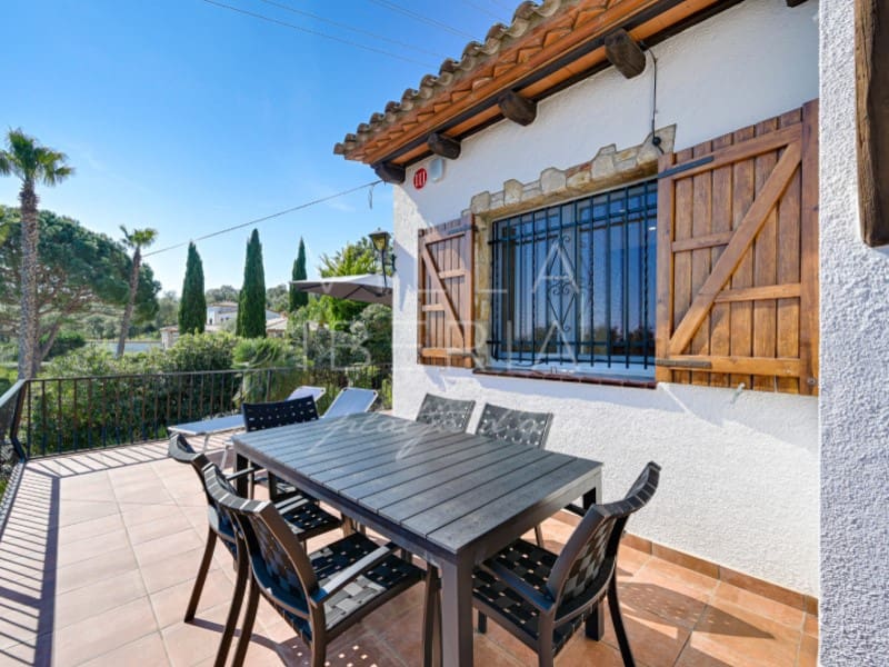 3 bedroom Villa for sale in Platja d'Aro with garage - € 585,000 (Ref: 9726582)