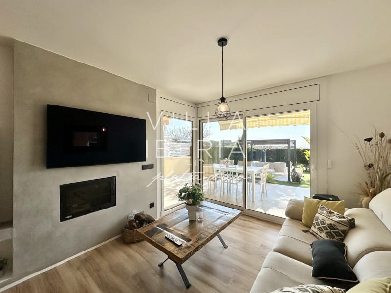 2 bedroom Apartment for sale in S'Agaro - € 425,000 (Ref: 9729307)