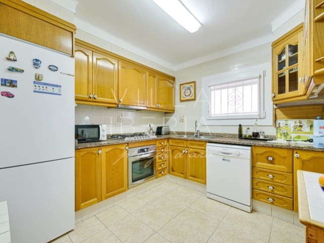 3 chambre Villa/Maison à vendre à Calonge i Sant Antoni avec garage - 450 000 € (Ref: 9738480)