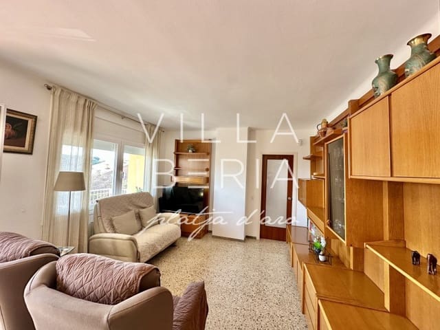 3 bedroom Apartment for sale in Platja d'Aro, Castell-Platja d'Aro - € 295,000 (Ref: 9741697)